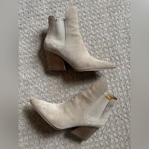 Kendall & Kylie Boots size 8.5